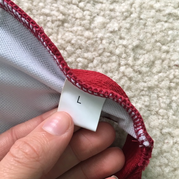 NWOT Zaful red bikini top - Picture 2 of 2